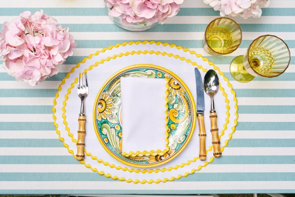 Cora Placemat And Napkin Set In Yellow