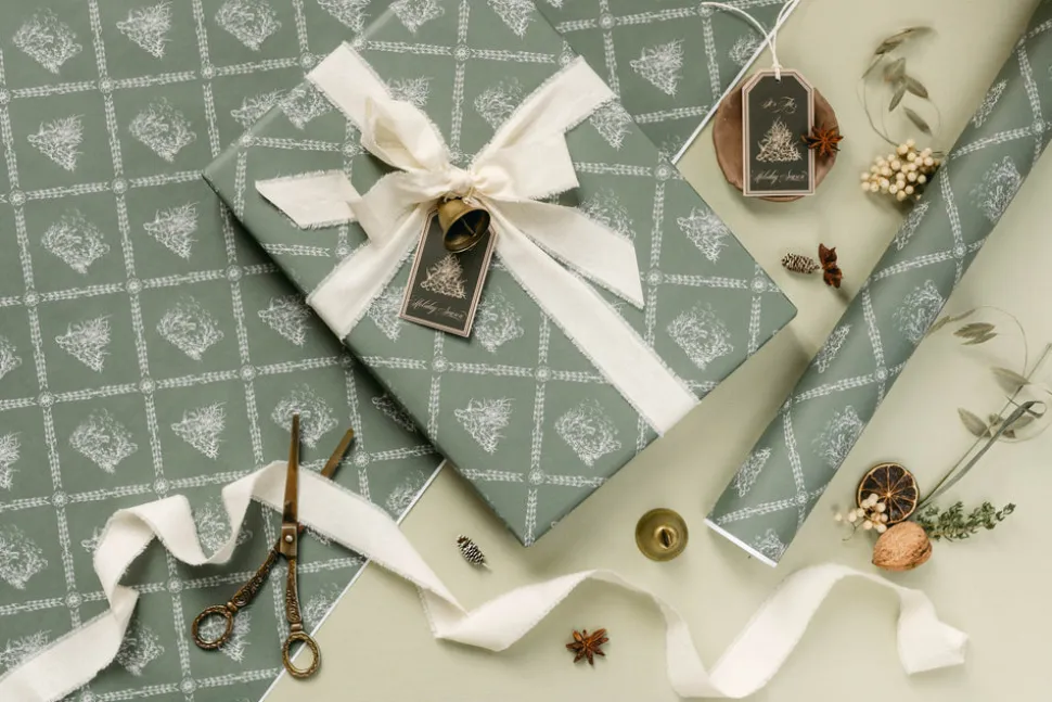Countryside Charm Gift Wrap