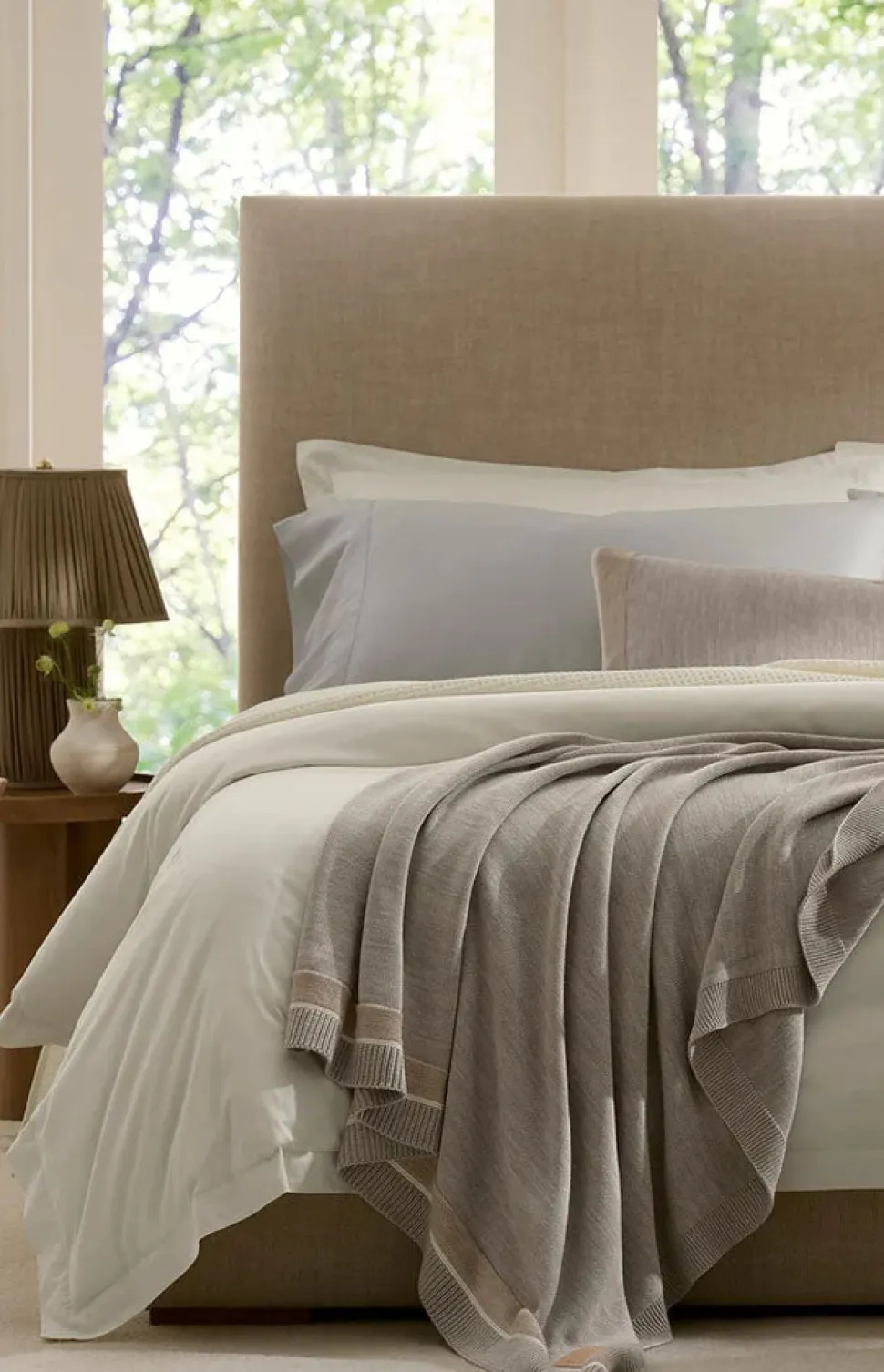 Court Knit Throw Blanket in Heathered Pewter
