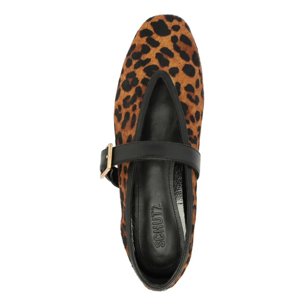 Courtney Buckle Hair Calf Flat in Natural/Black