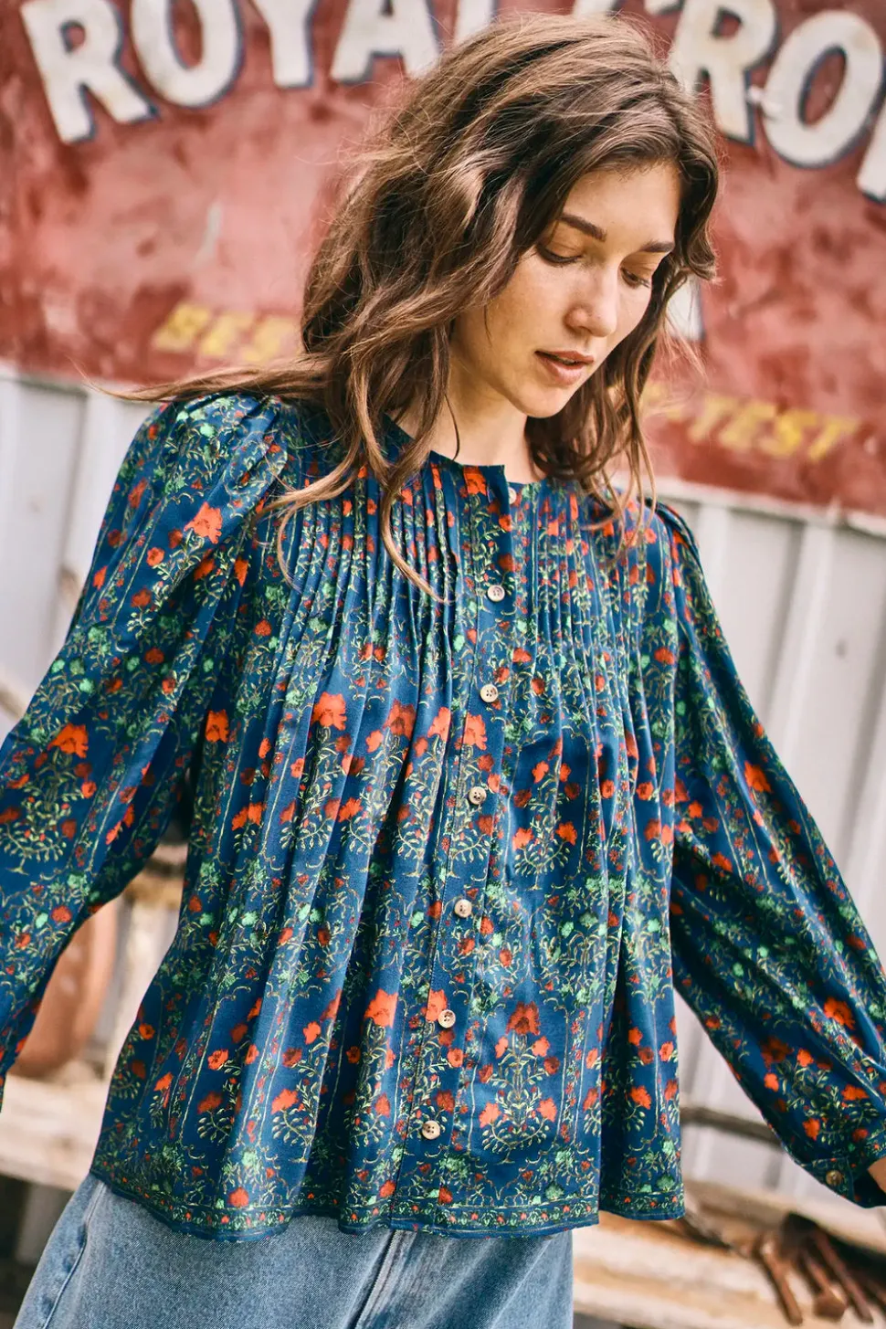 Daphne Top in Midnight Garden