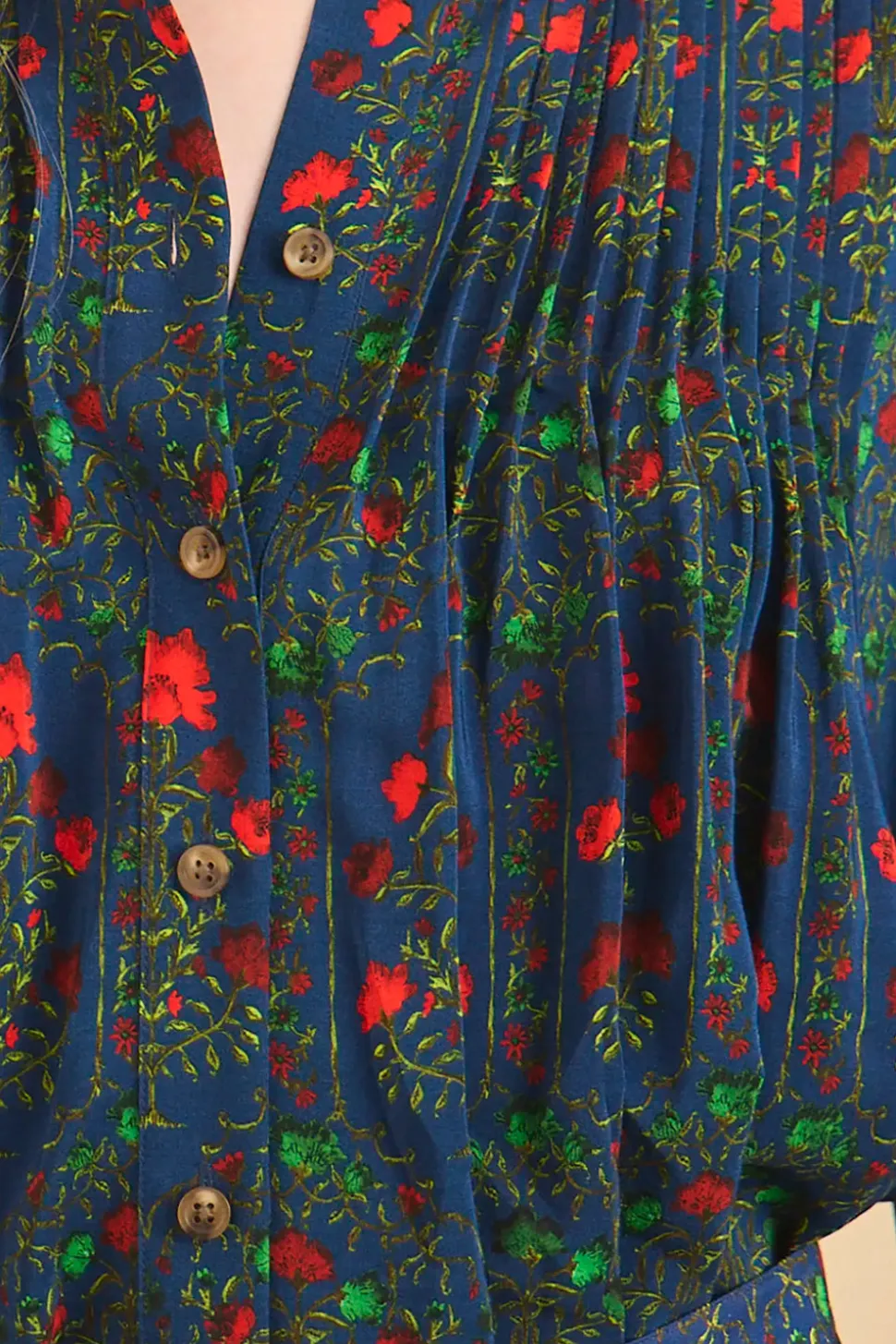 Daphne Top in Midnight Garden