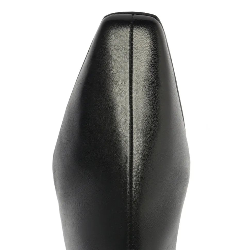 Dellia Bootie in Black
