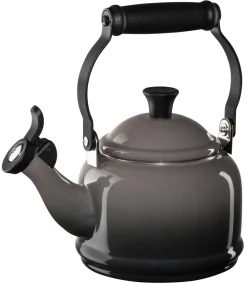 Demi Kettle