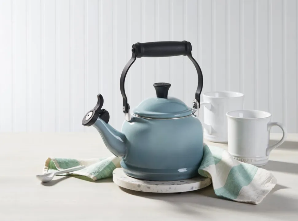 Demi Kettle in Sea Salt