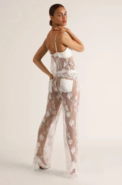 Dominique Cami in Ivory