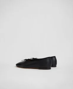 Dream Ballerina in Black