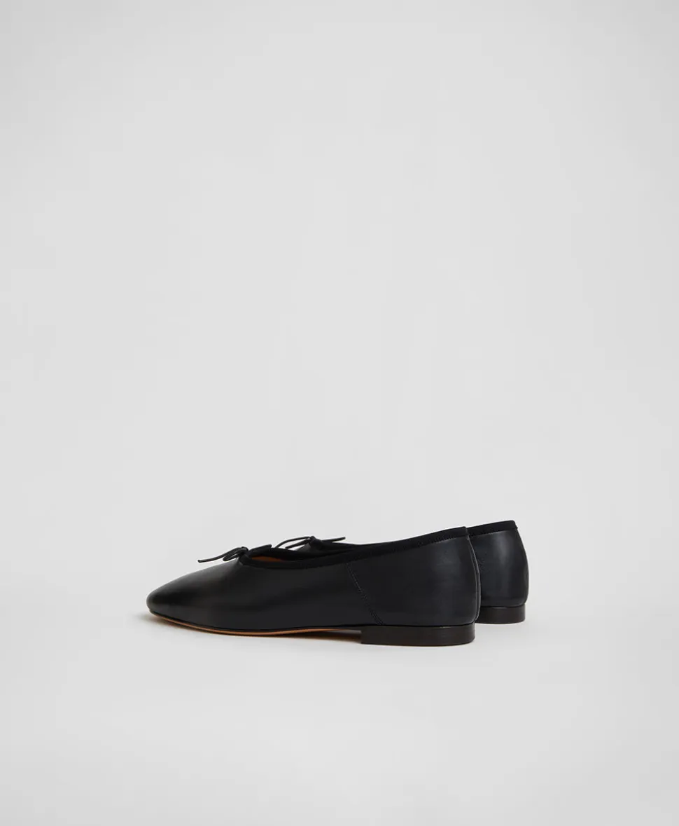 Dream Ballerina in Black