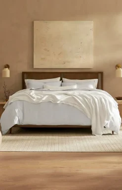 Dream Bed Blanket in White