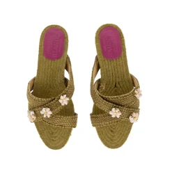 Earth Shella Espadrilles in Green