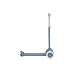 Eco Scooter in Deep Sea