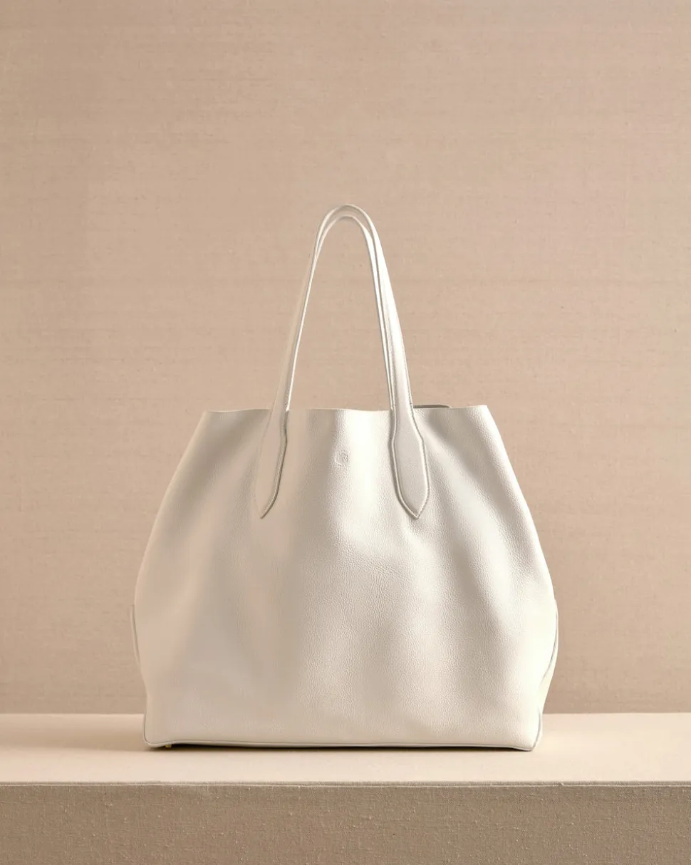 Eleanor 42 Tote in Ivory