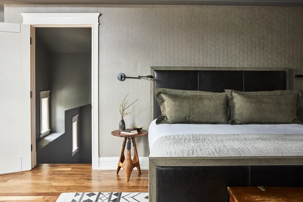 Element 52, 1-Night Stay