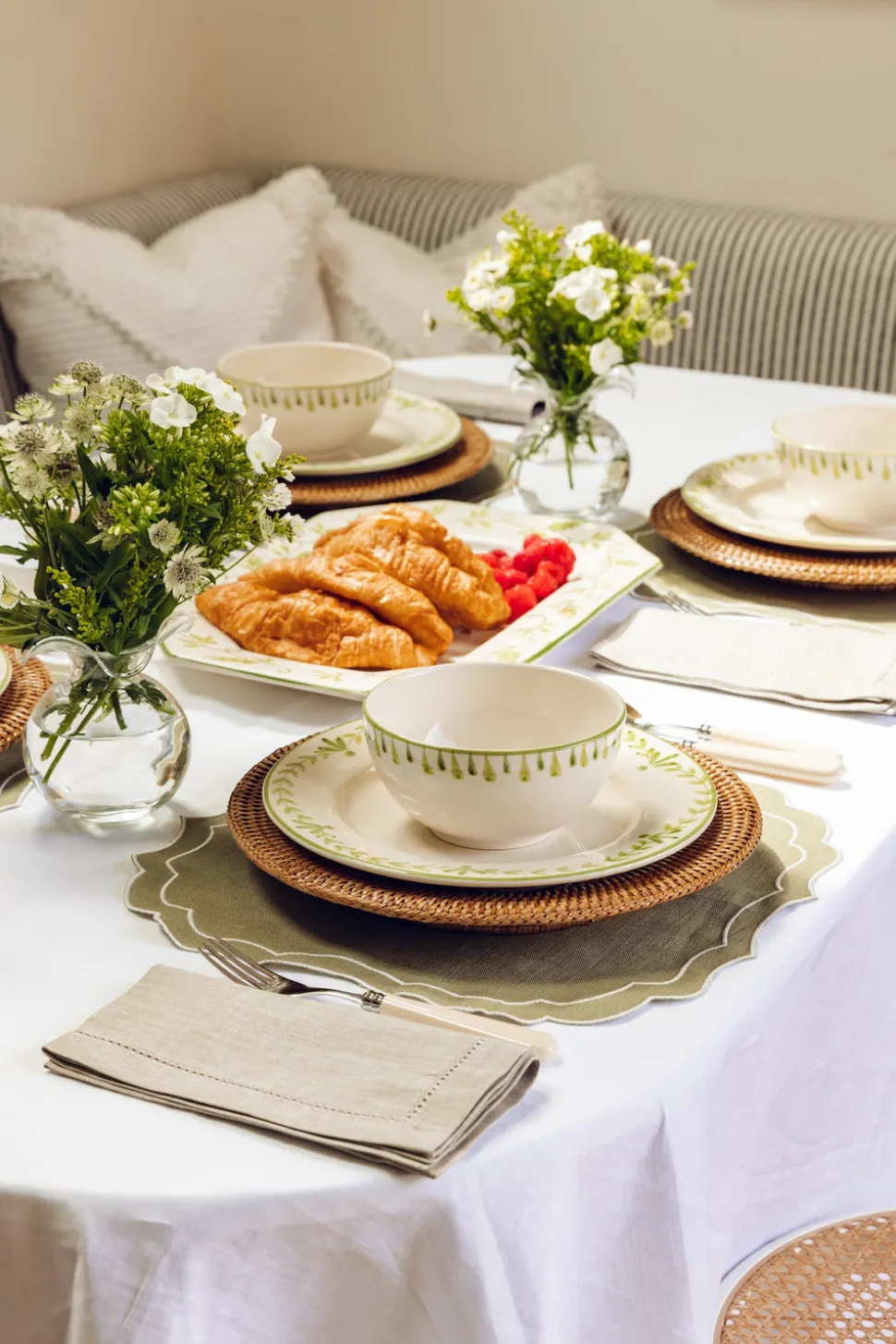 Elouise Cereal Bowl in Green, Set of 6