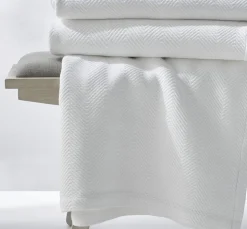 Espinho Bedding Queen Coverlet