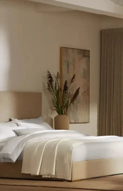 Essential Bed Blanket in Cream