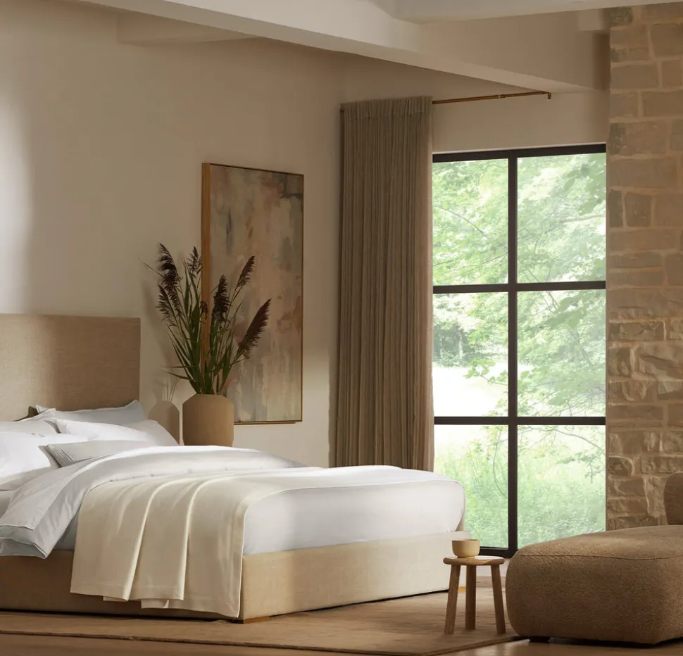 Essential Bed Blanket in Cream