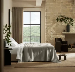 Essential Bed Blanket in Pewter