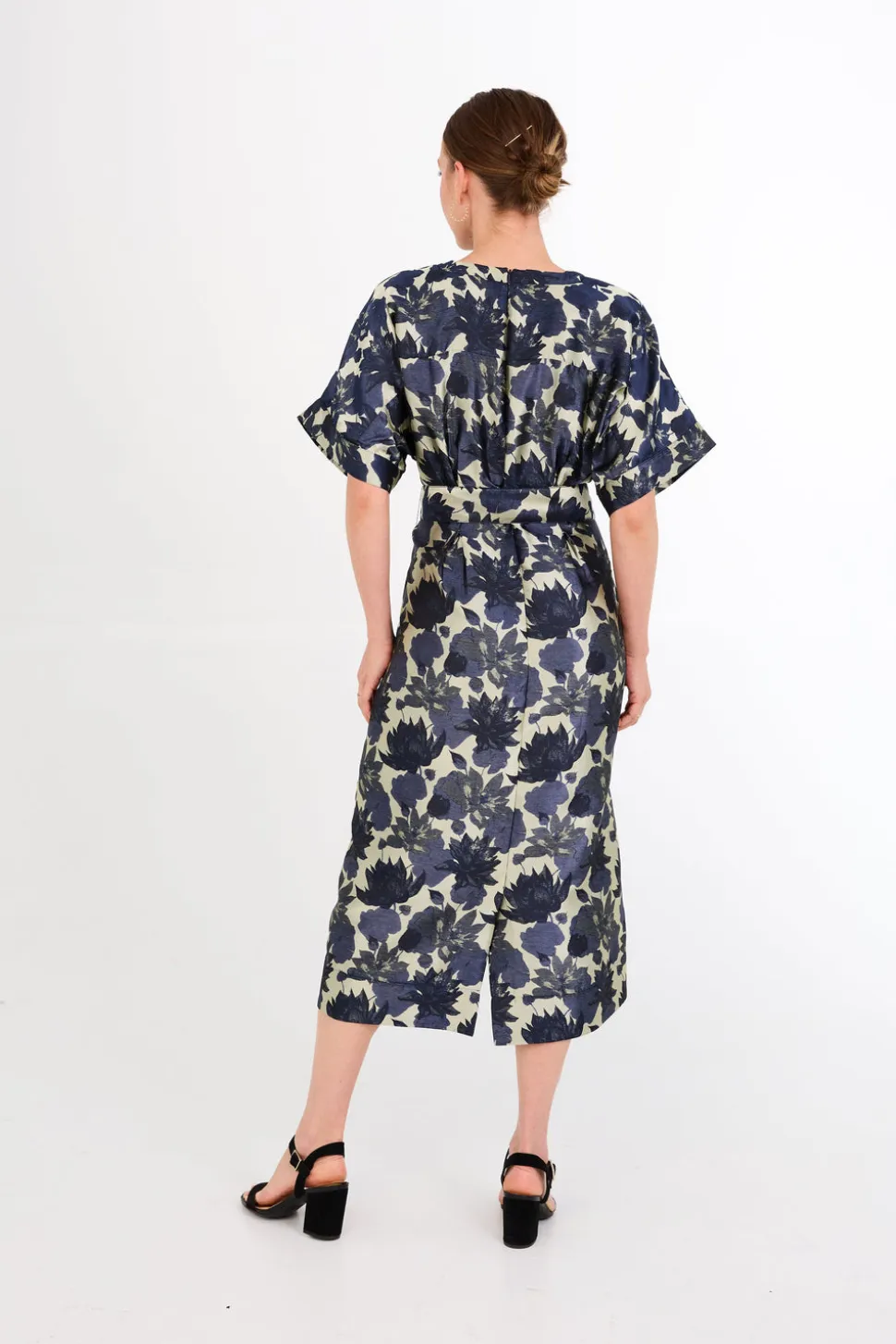 Evelyn Dress in Ivory and Navy Floral Silhouette Jacquard