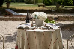 Eze 60x60 Tablecloth in Ivory & Red