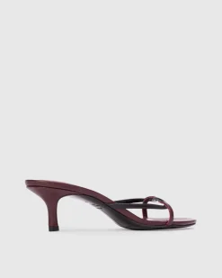 Fae 50 in Bordeaux Leather