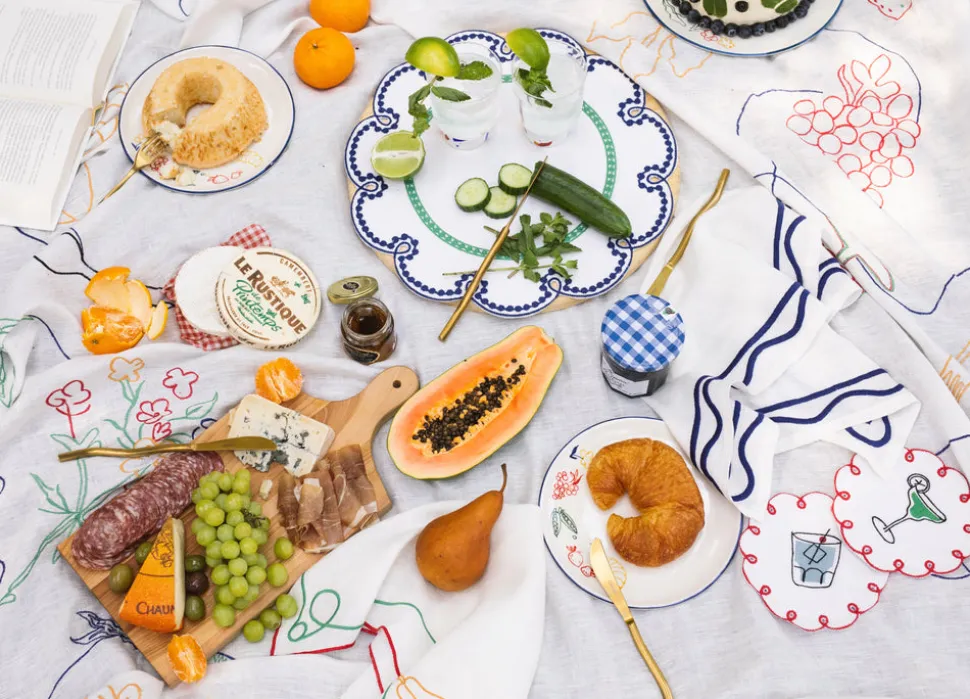 Fete Linen Embroidered Tablecloth