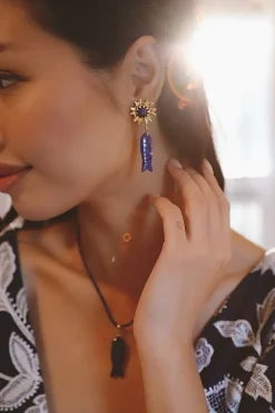 Finnie Earrings