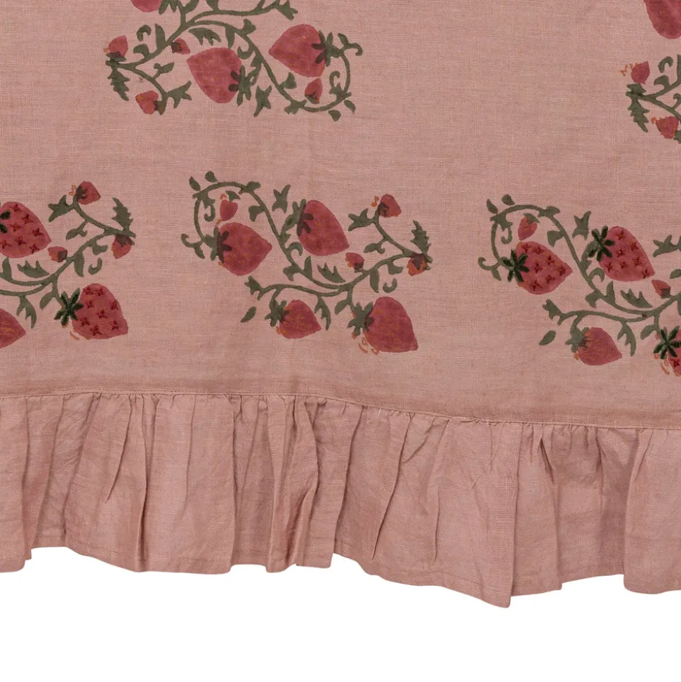 Fraises Des Bois Tablecloth