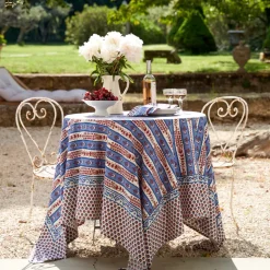 French Tablecloth Avignon Red & Blue