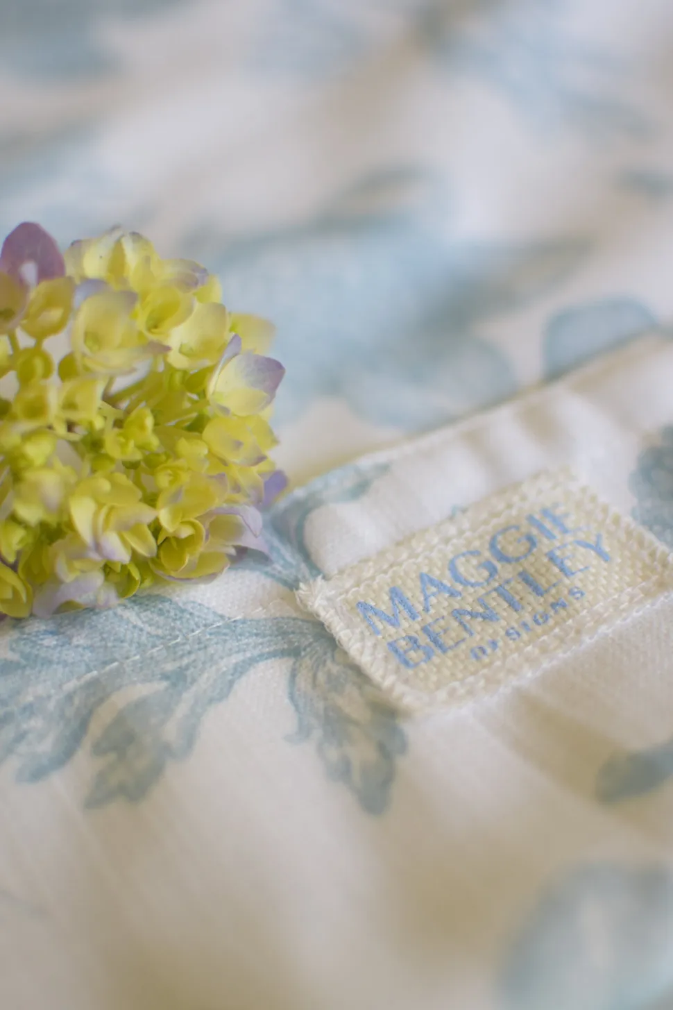 Garden Toile Table Runner