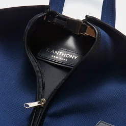 Garment Carrier