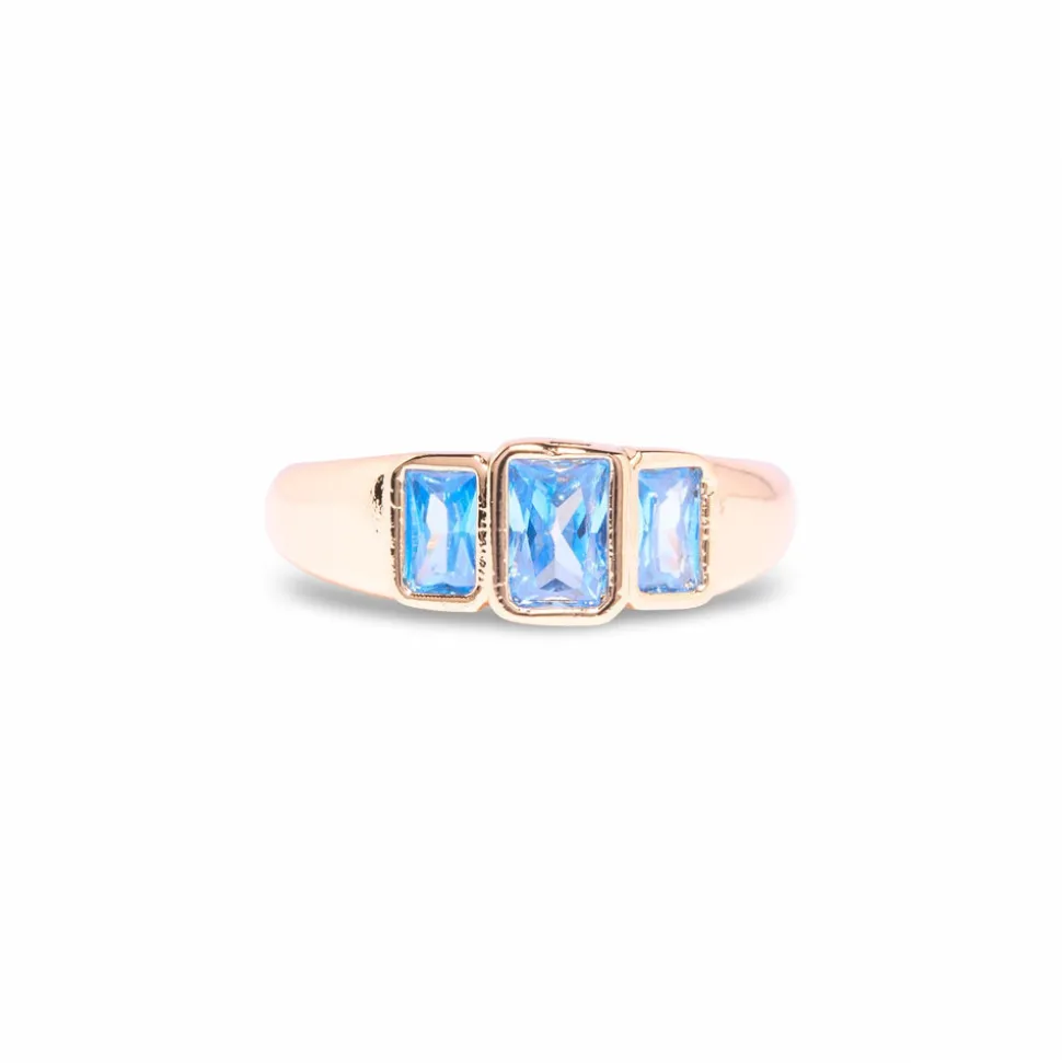 Gold Tristone Ring
