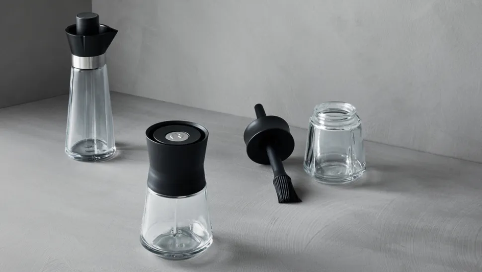 Grand Cru Marinade Glass With Brush in Black