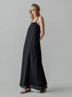 Grikos Dress in Black