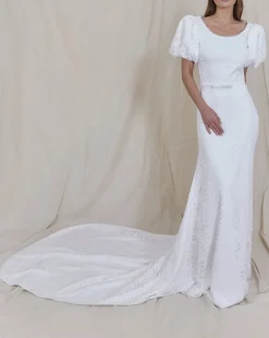 Gwen Gown In Lace