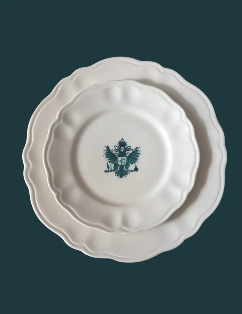 Hand-Painted Crest Plate, Set of 6