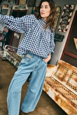 Hayes Top in Navy & White