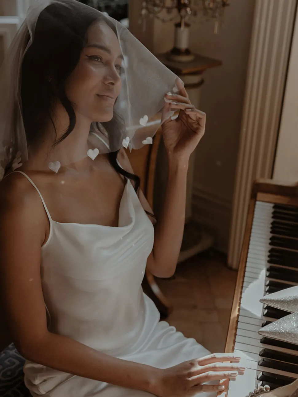 Heart Trim Veil