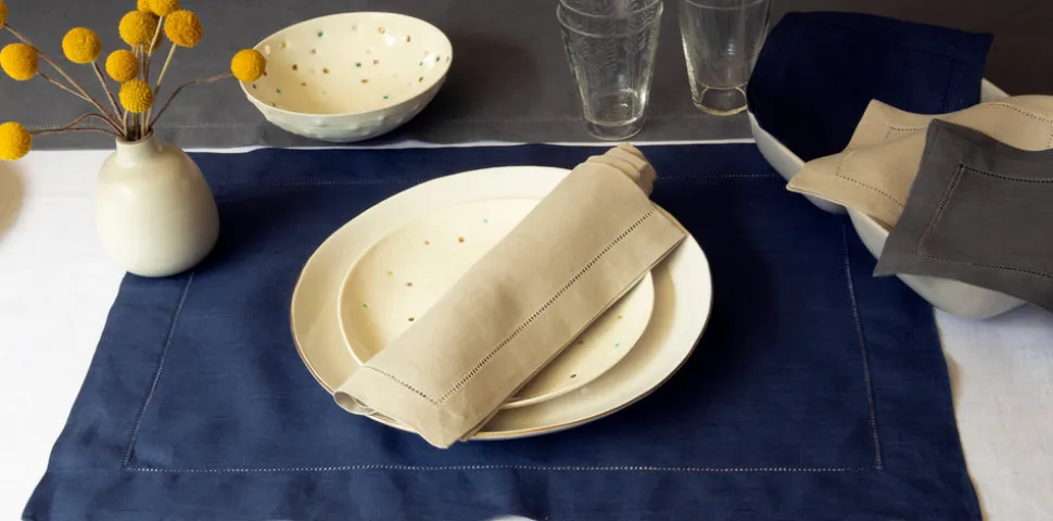 Heirloom Estate Placemat in Italian Linen 7 Colors