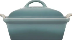 Heritage Covered Square Casserole in Sea Salt
