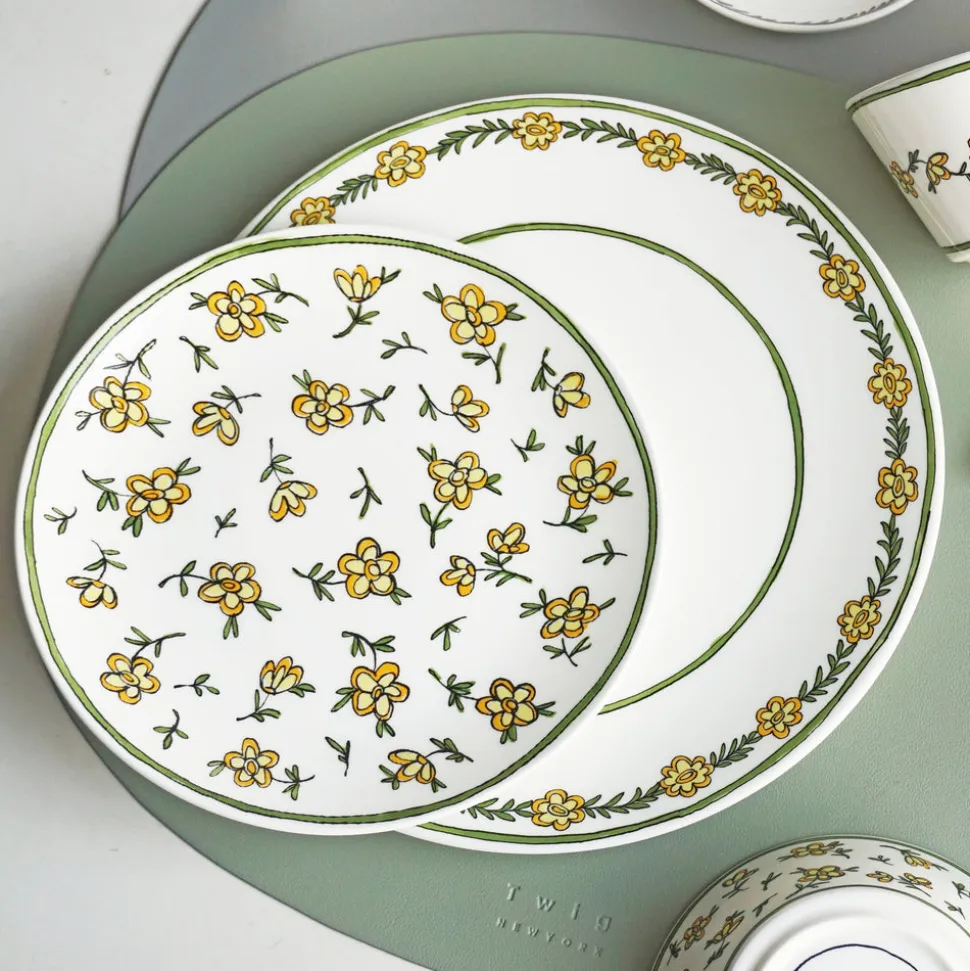 Heritage Daisy Chain 8" Plate