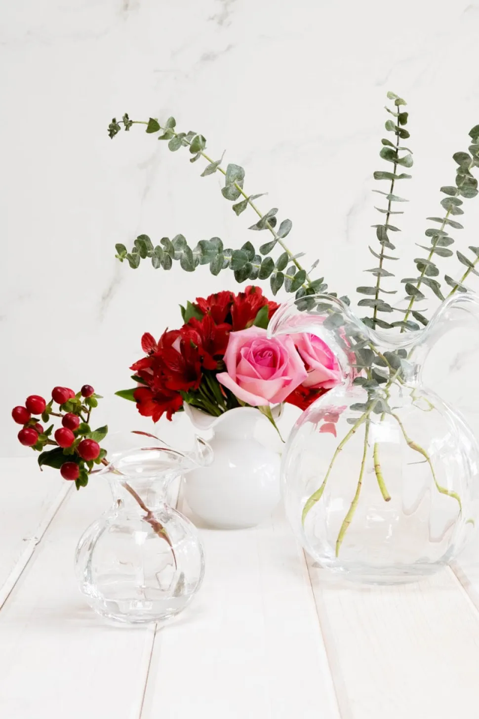 Hibiscus Glass Small Fluted Vase