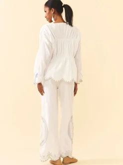 Isle Top in White Whimsy