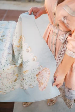 Isola Tablecloth