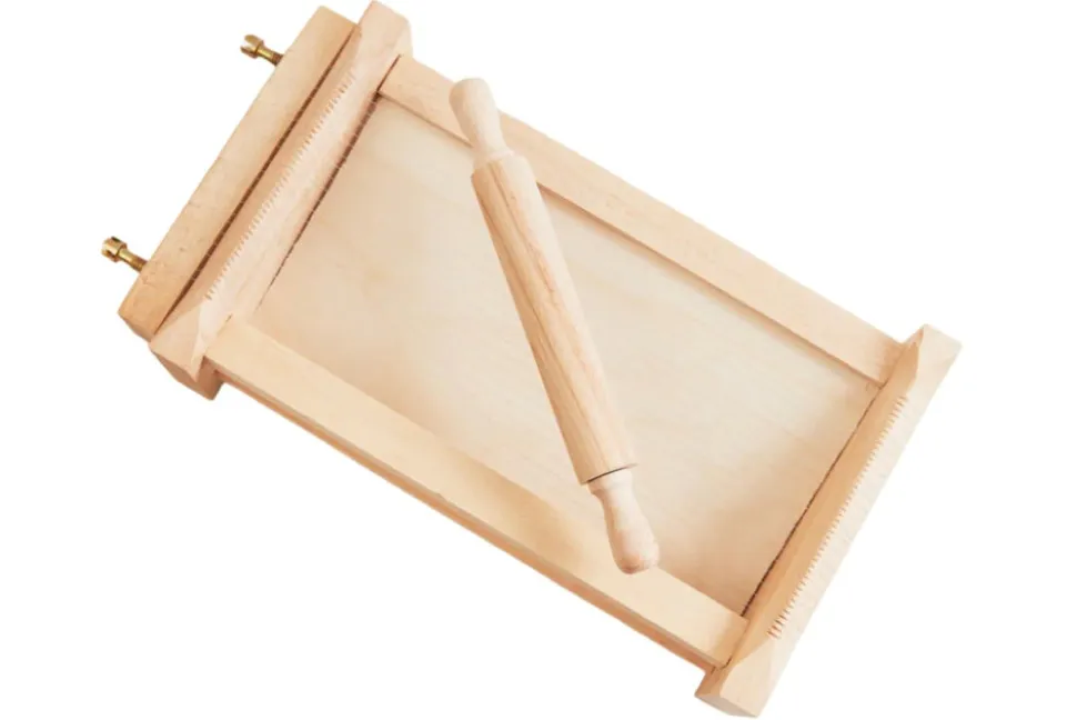 Italian Pasta Chitarra with Rolling Pin, Small
