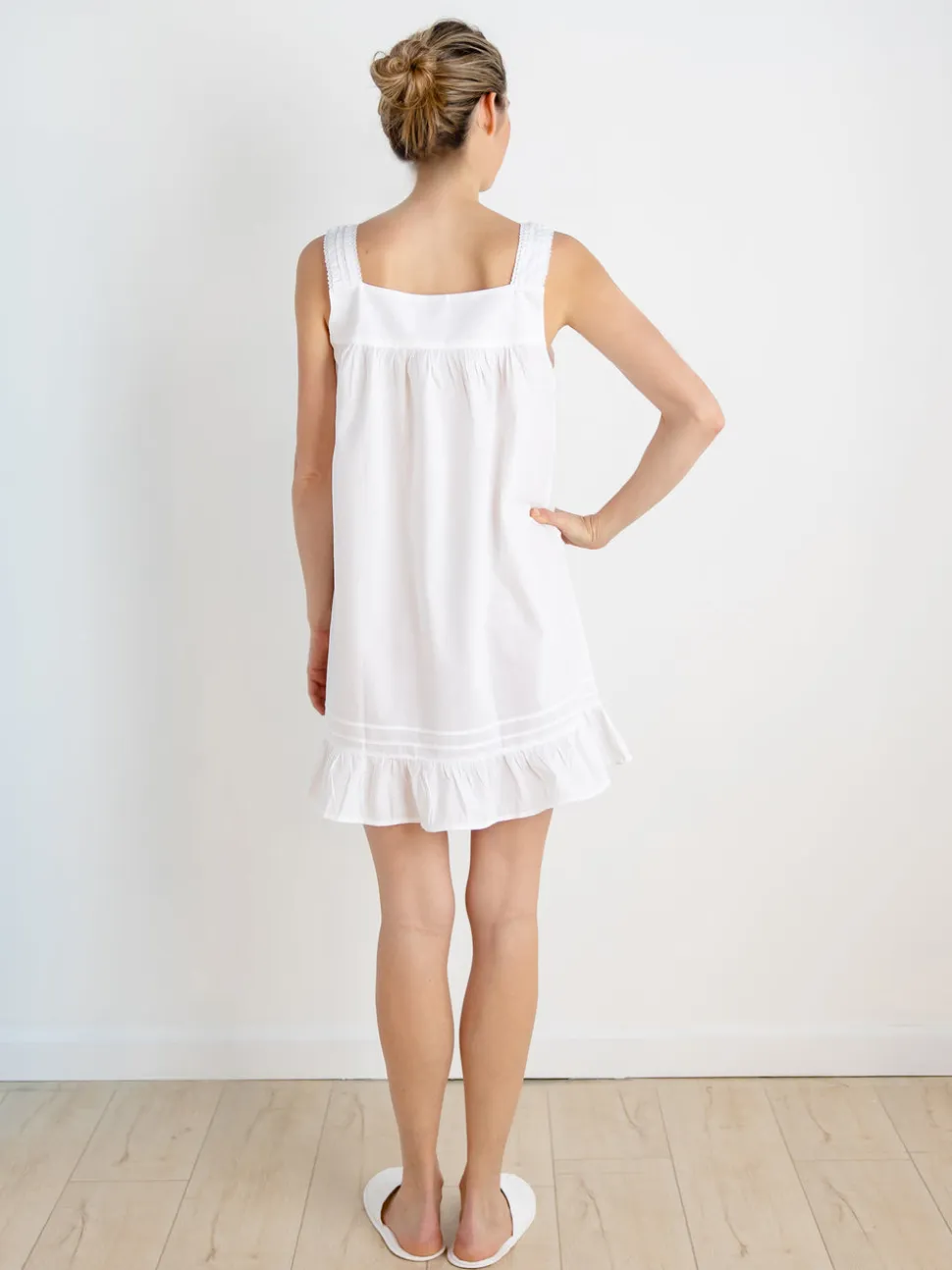 Jennifer White Cotton Nightgown