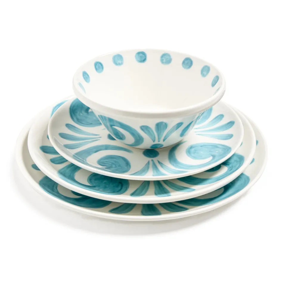 Kallos Salad Plate in Aqua