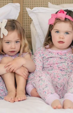 Kid's Mermaids Two Piece Pajamas in Pink