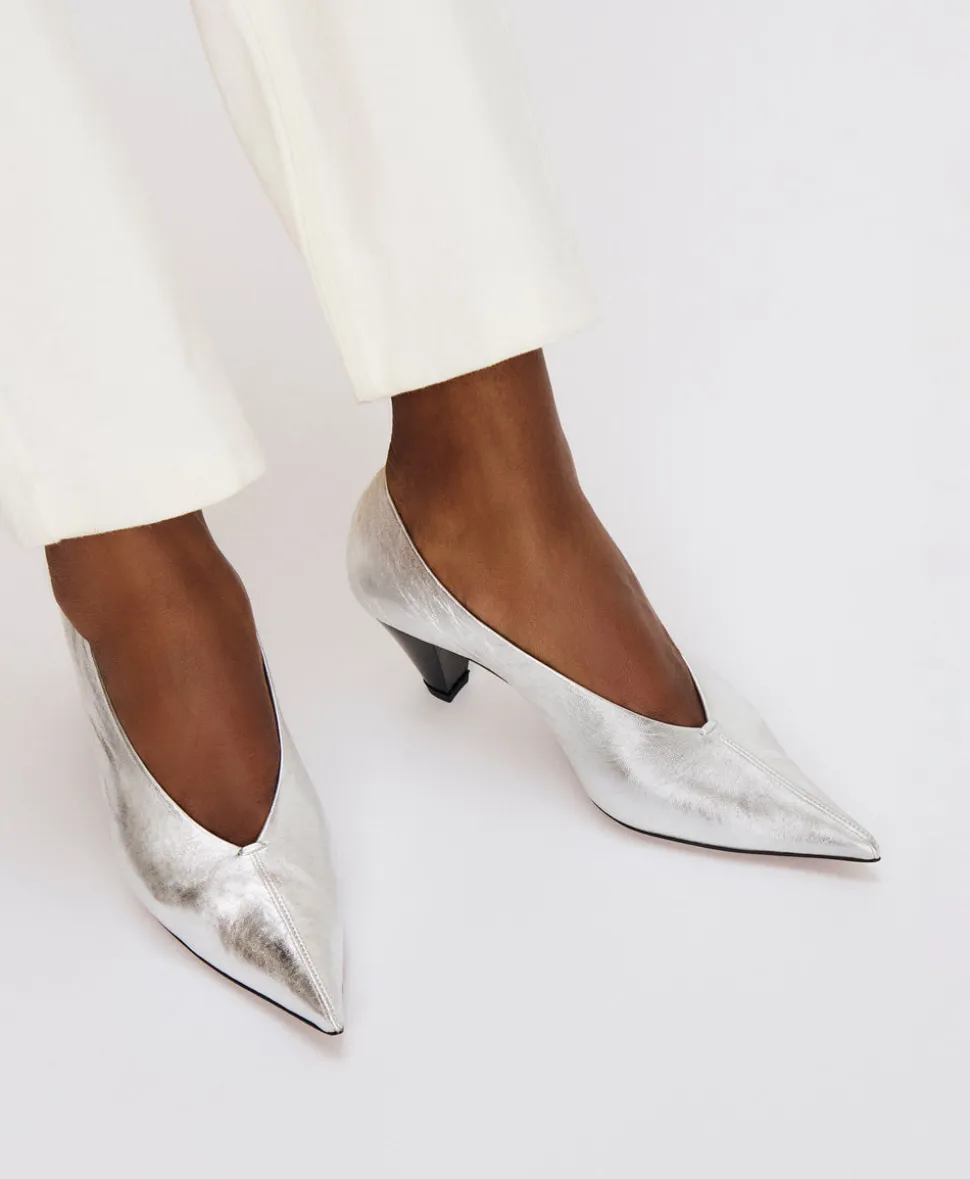 Kiki Heel in Crinkled Silver