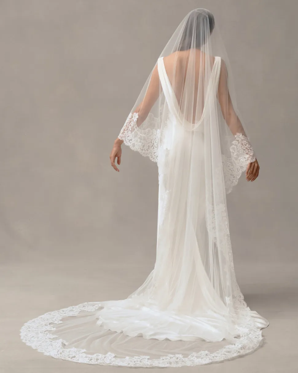 Lena Veil
